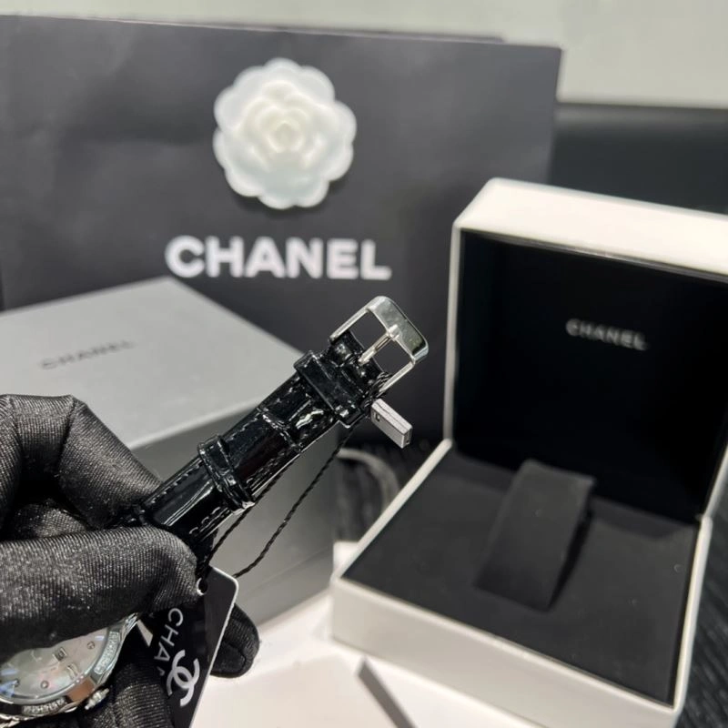 MoistureWicking CHANEL Watches 181670