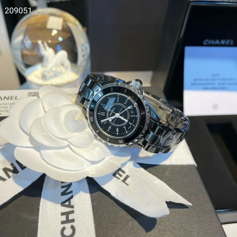 CHANEL Watches Comfortable 181145