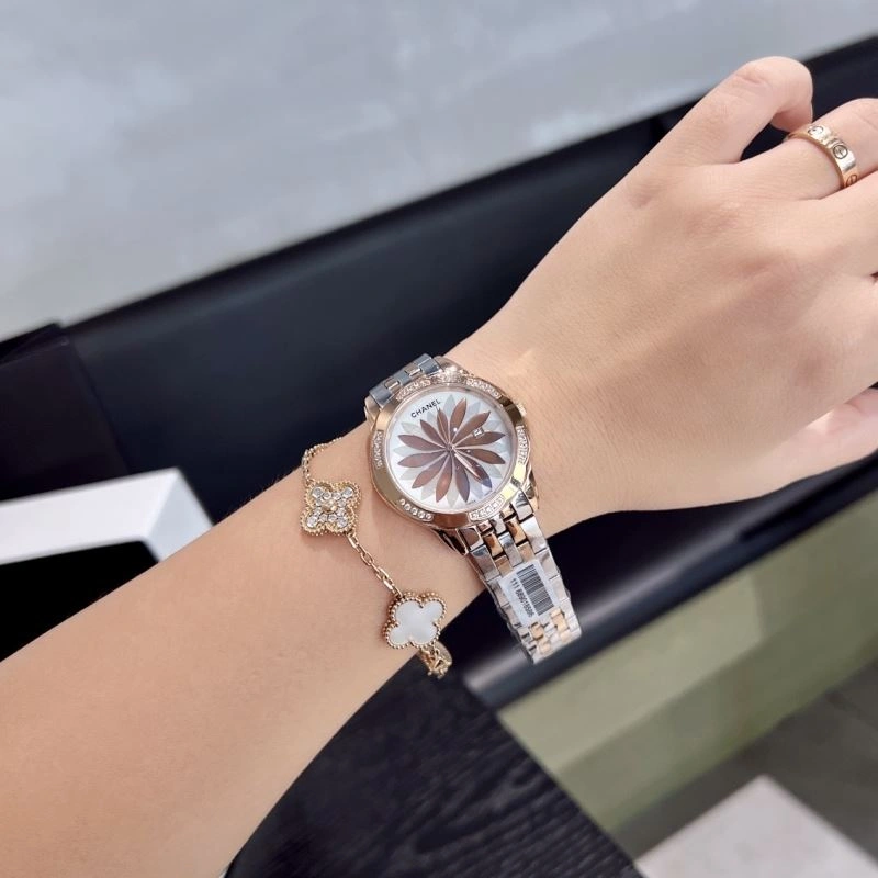TimelessDesign CHANEL Watches 181662