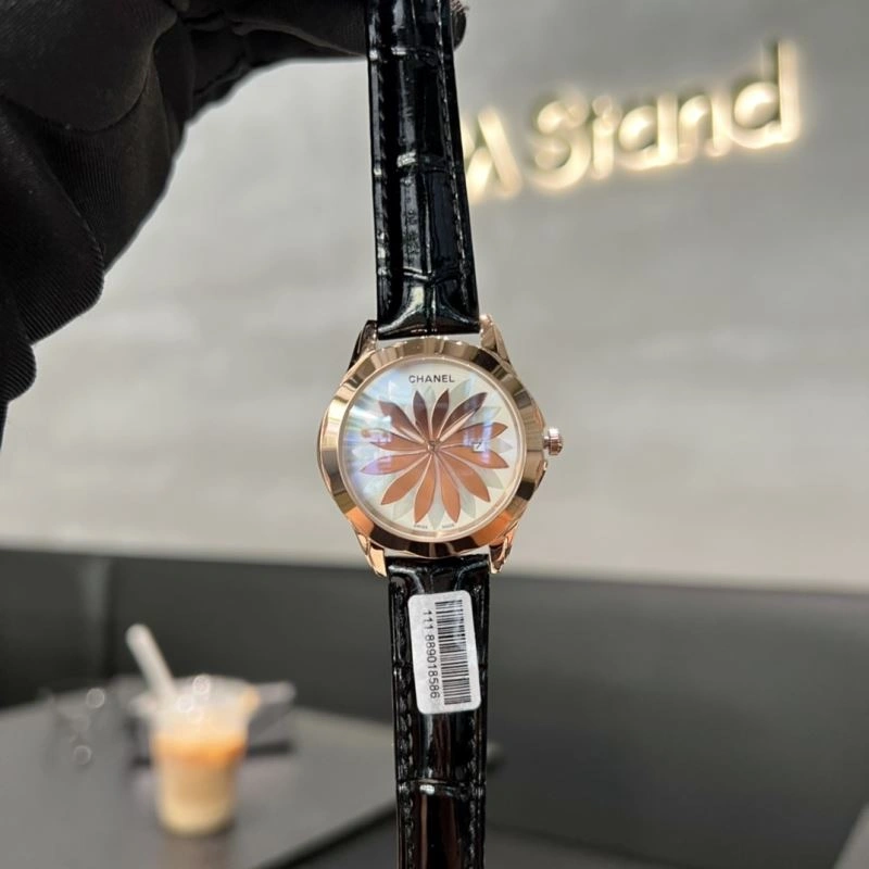 CHANEL Watches Comfortable 181663