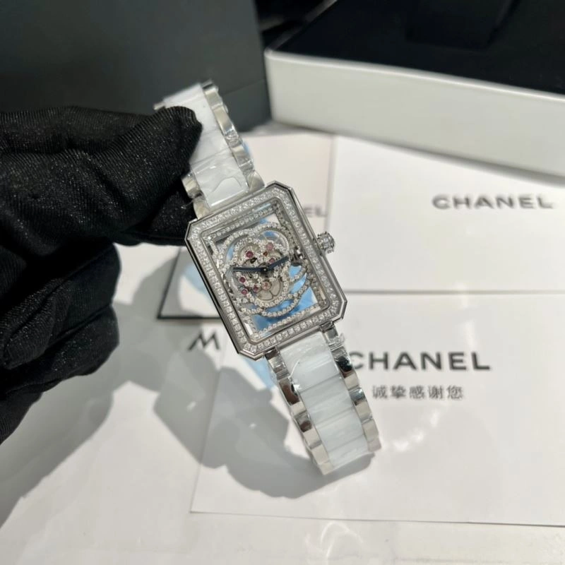 Effortless CHANEL Watches 181664