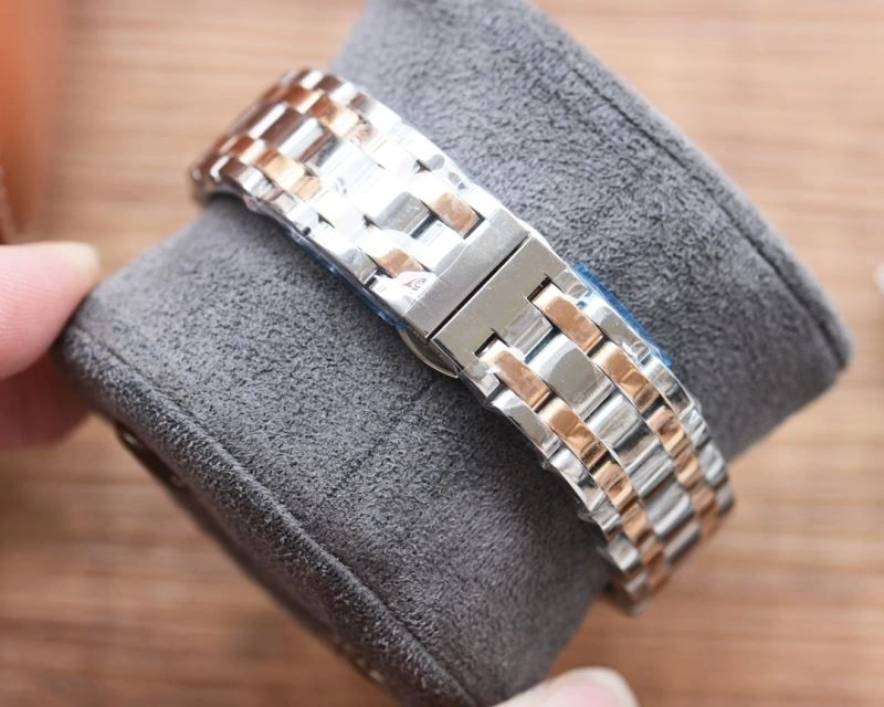 CHANEL Watches Comfortable 181645