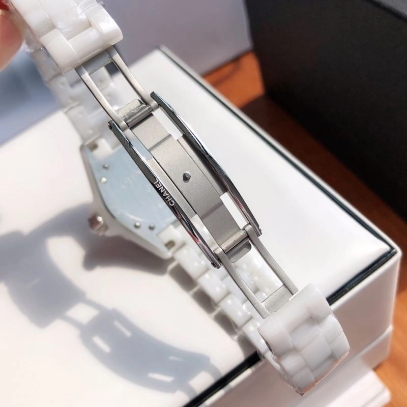 Stretchable CHANEL Watches 181632