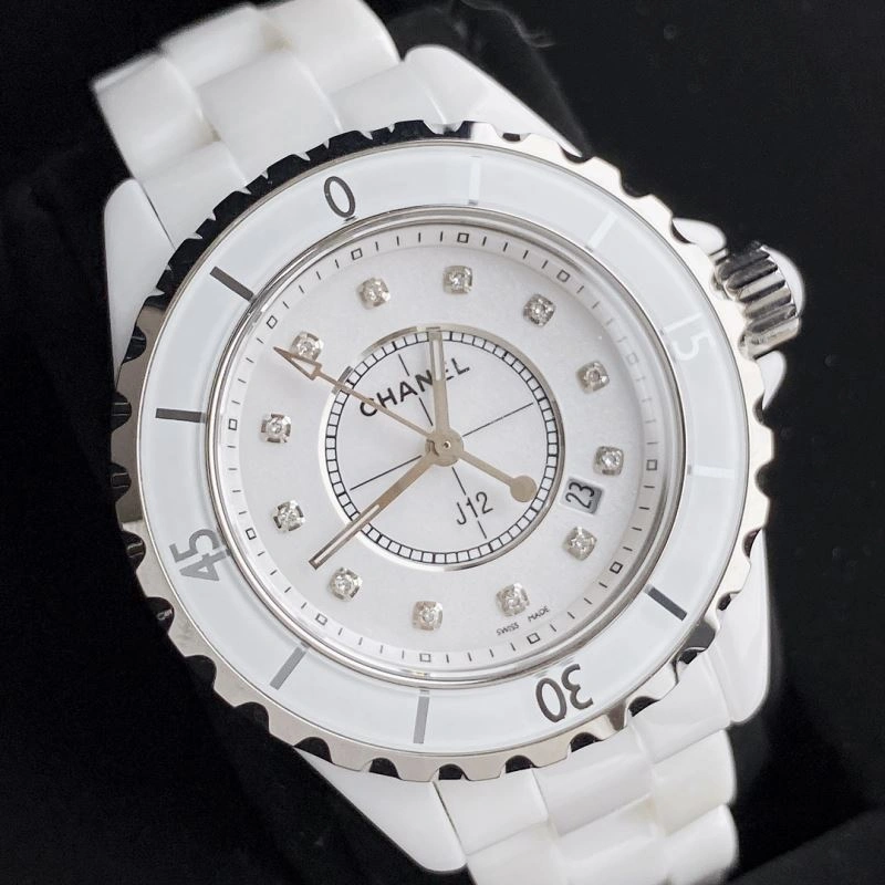Durable CHANEL Watches 181639