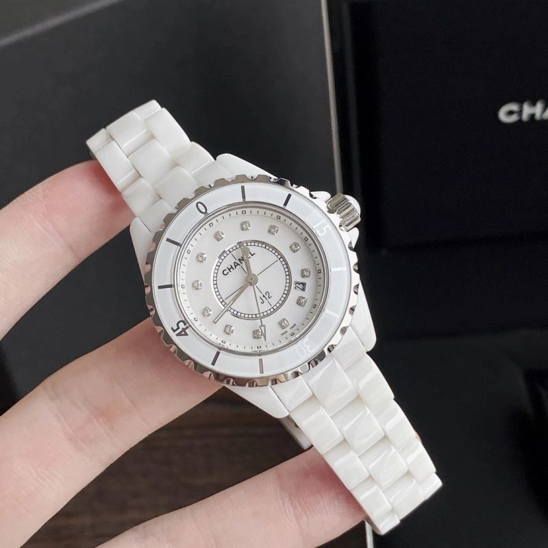 Durable CHANEL Watches 181639