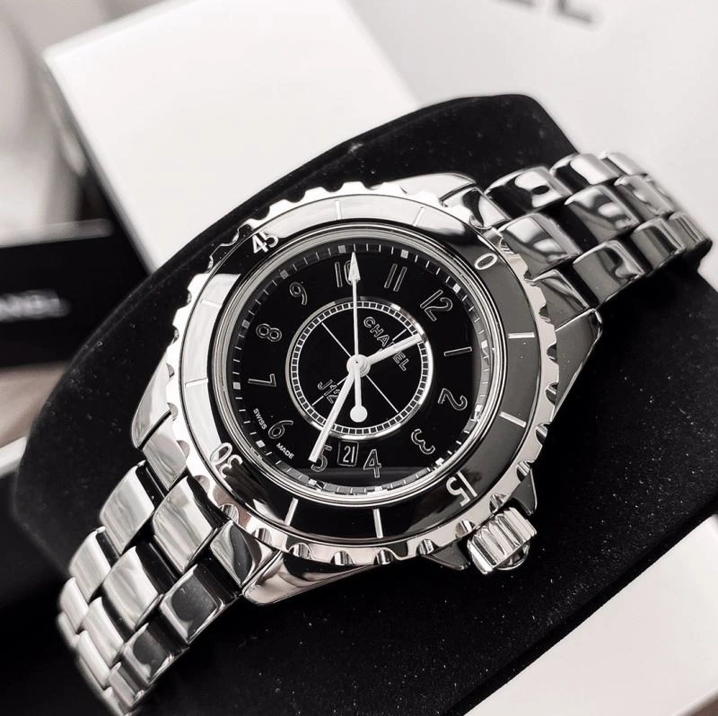 CHANEL Watches Sporty 181633