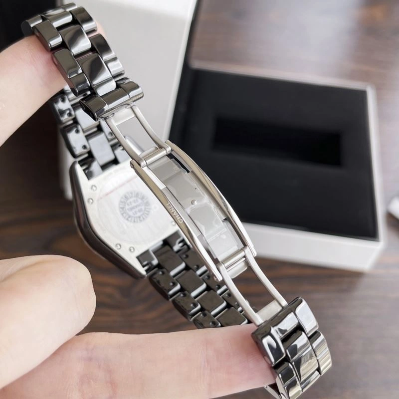 Minimalist CHANEL Watches 181631