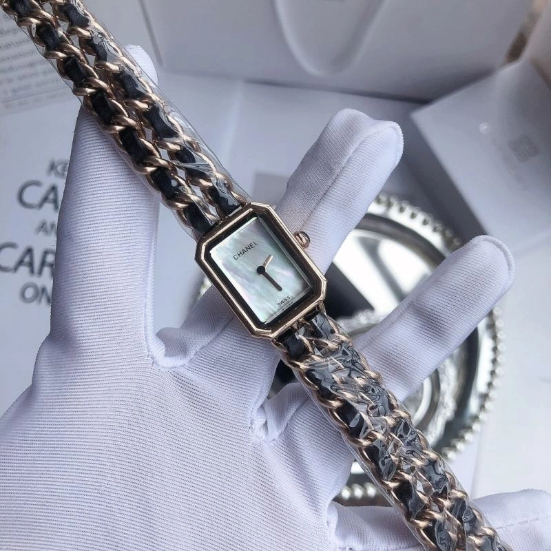 CHANEL Watches Functional 181622