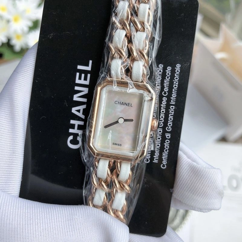 CHANEL Watches Fashionable 181615