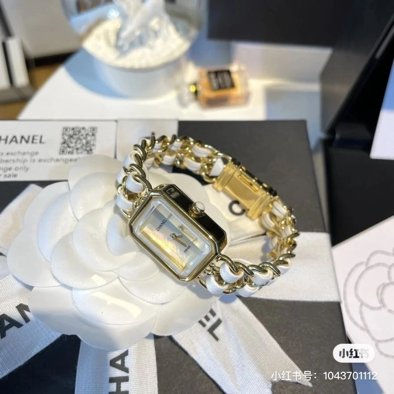 CHANEL Watches ModernLook 181613