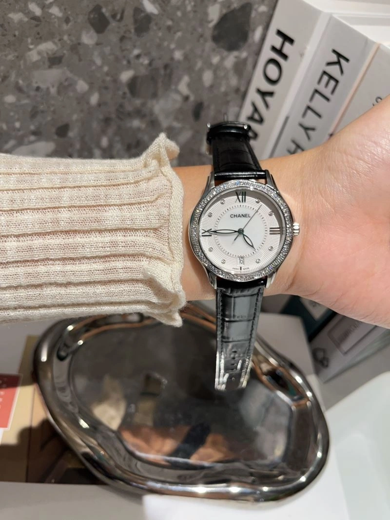 CHANEL Watches FreshLook 181616