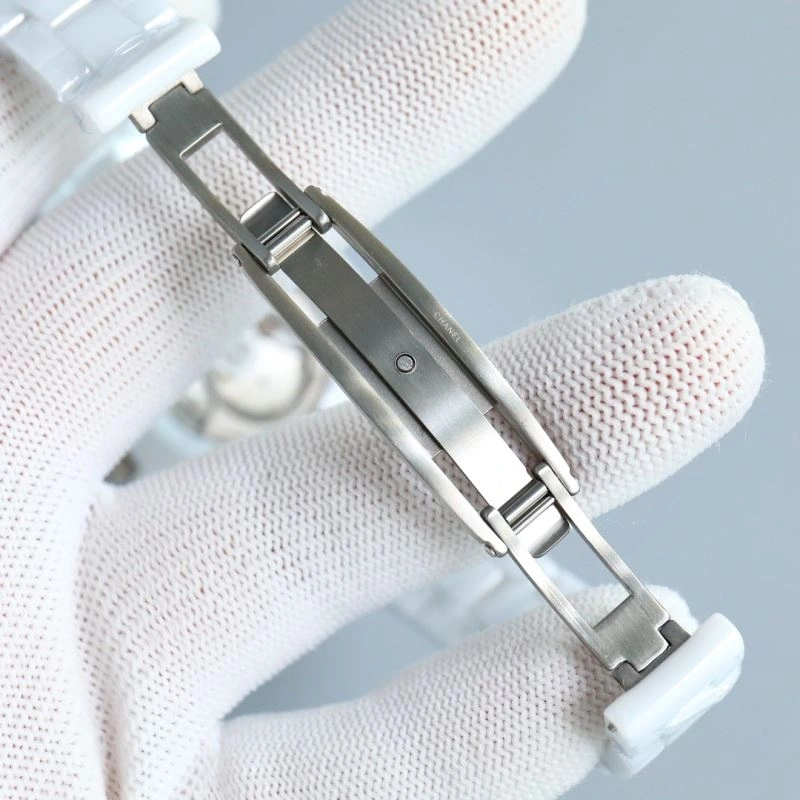 WaterResistant CHANEL Watches 181607