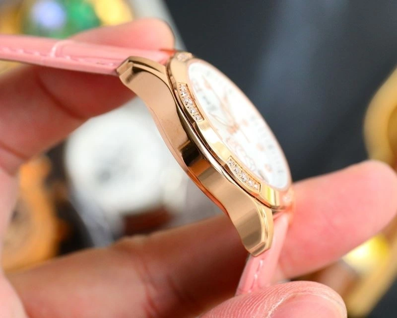 CHANEL Watches UrbanChic 181611