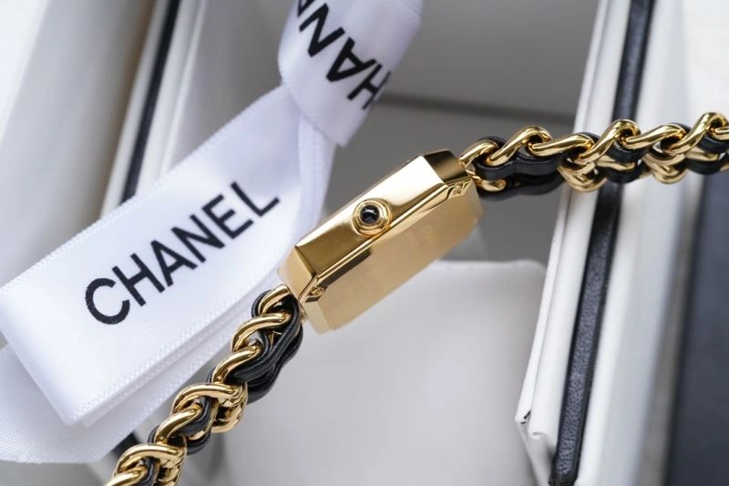 Durable CHANEL Watches 181609