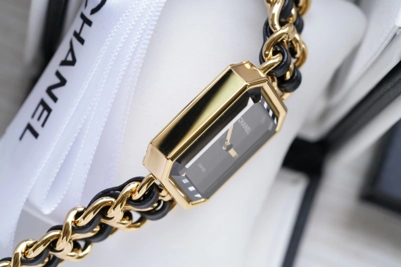 Durable CHANEL Watches 181609