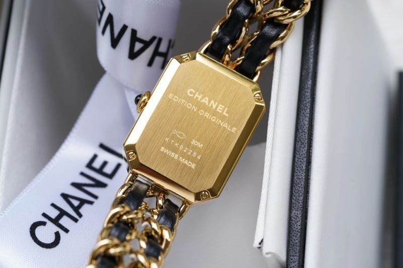 Durable CHANEL Watches 181609
