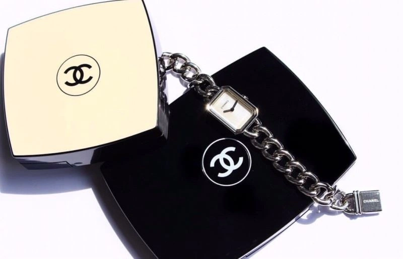 CHANEL Watches Premium 181617