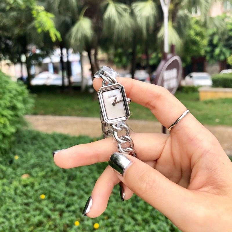 CHANEL Watches Premium 181617