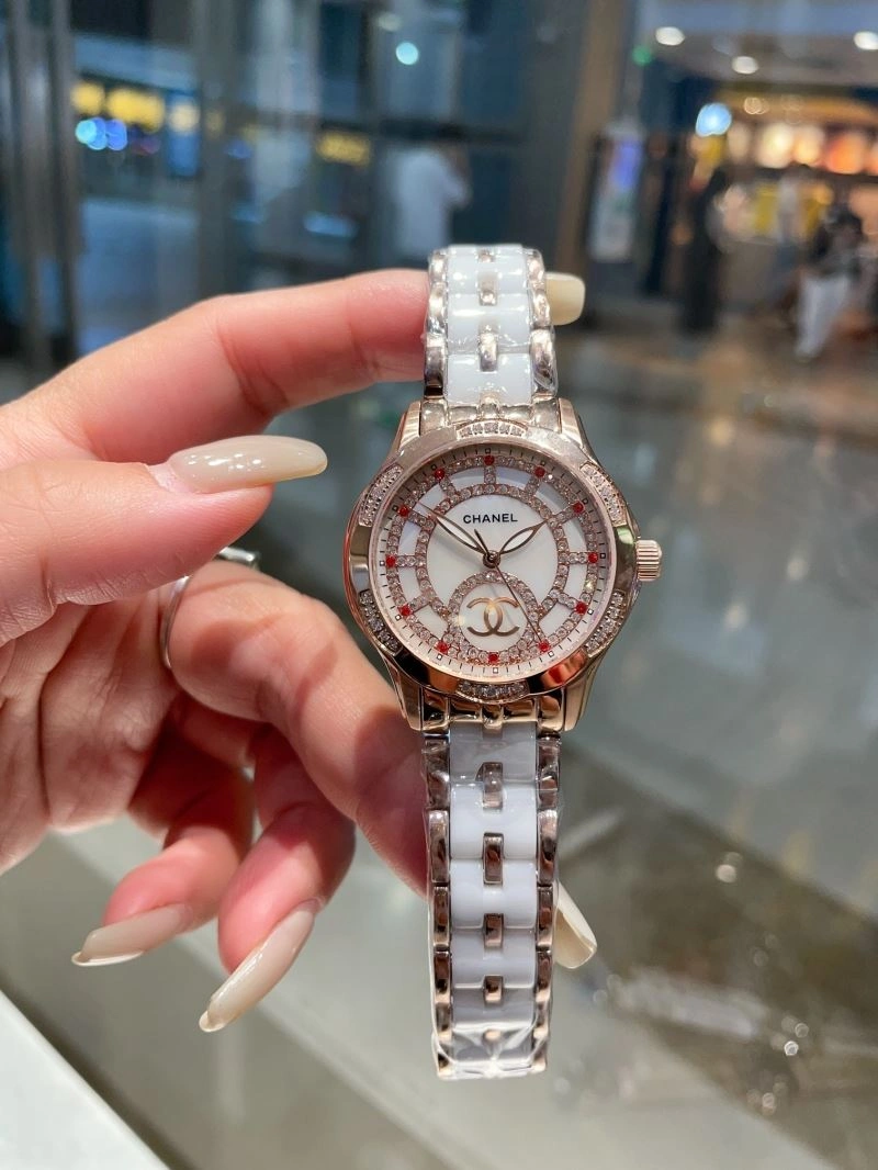 CHANEL Watches OnTrend 181601