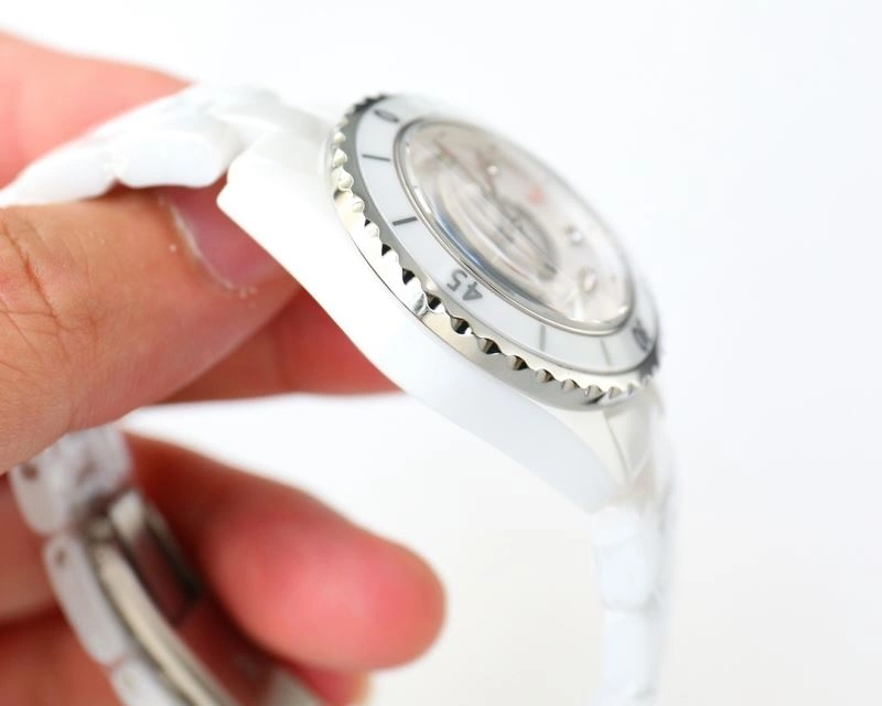 Thermal CHANEL Watches 181588