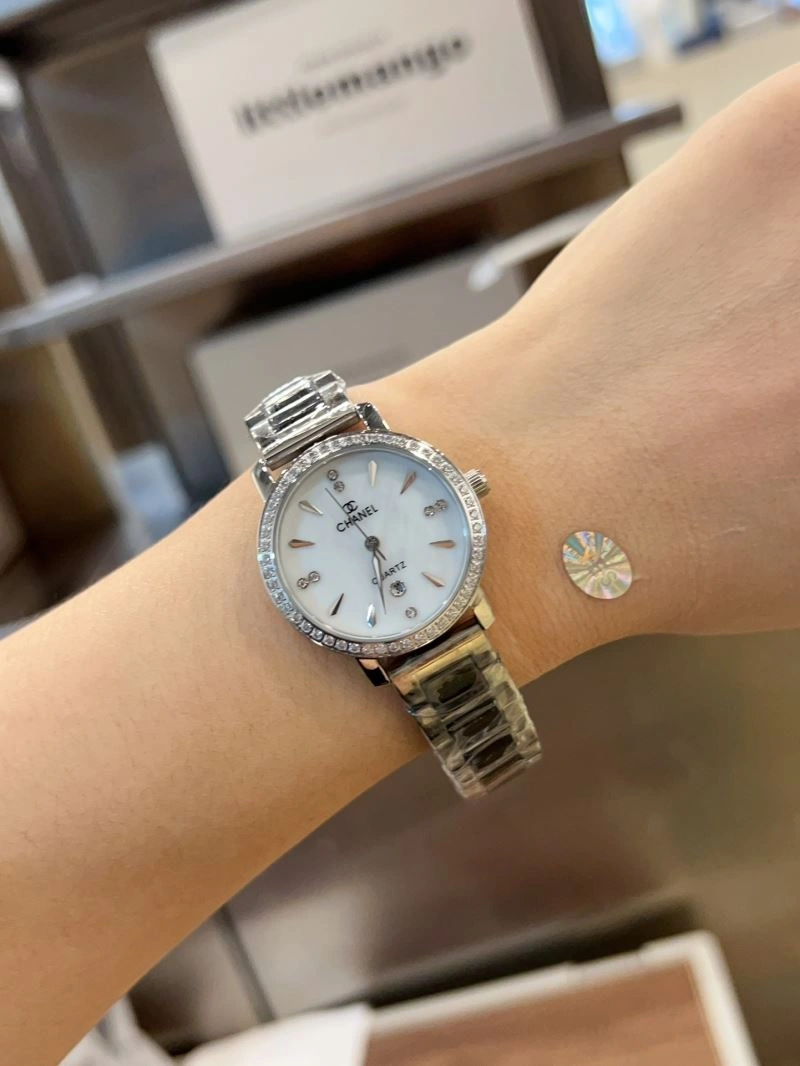 CHANEL Watches Elegant 181562