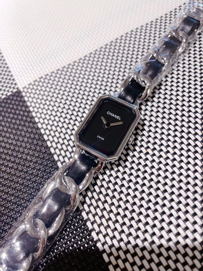 FreshLook CHANEL Watches 181564