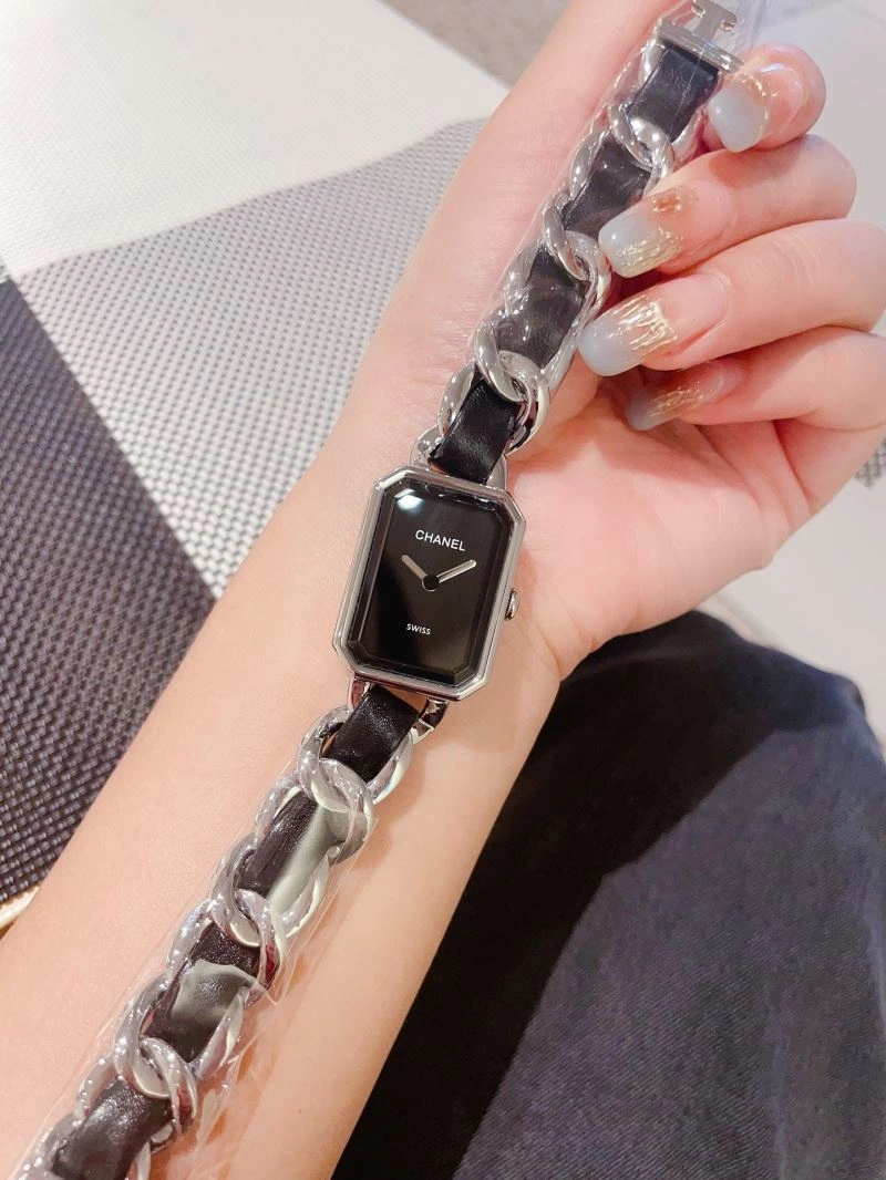 FreshLook CHANEL Watches 181564