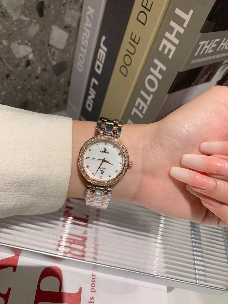 CHANEL Watches OnTrend 181582