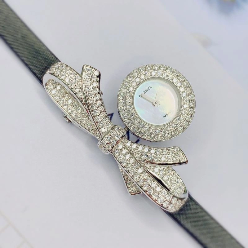 CHANEL Watches Sleek 181563