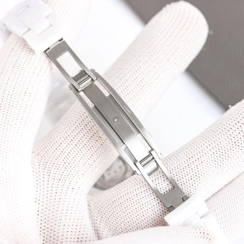 SportInspired CHANEL Watches 181571