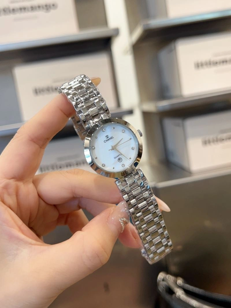 Tailored CHANEL Watches 181577
