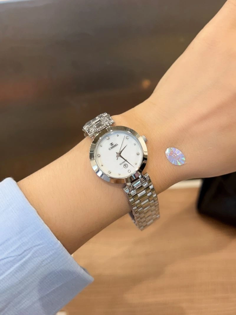Tailored CHANEL Watches 181577