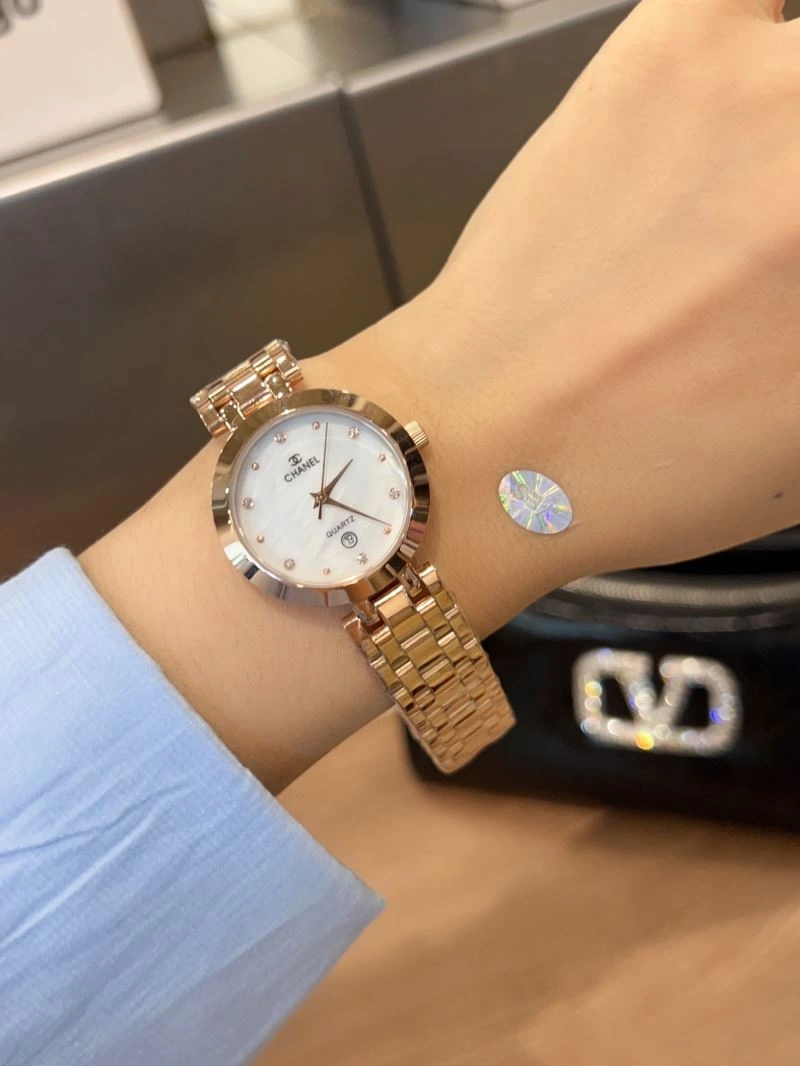 Tailored CHANEL Watches 181577