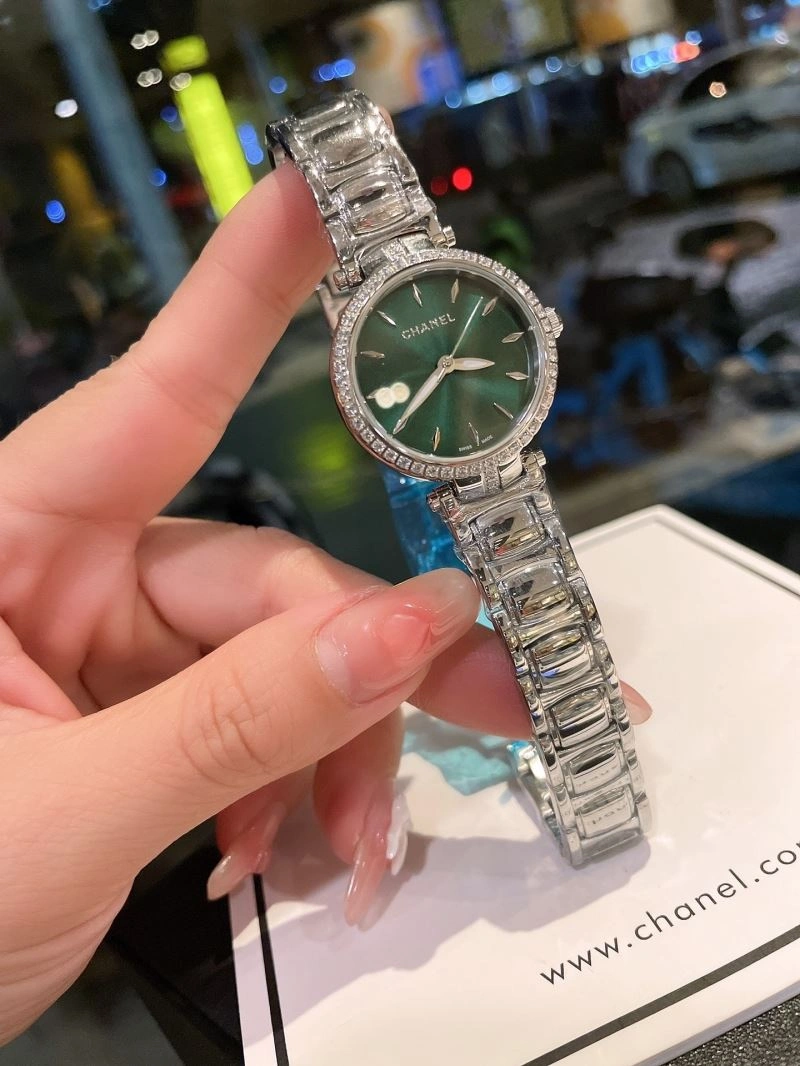WrinkleFree CHANEL Watches 181570