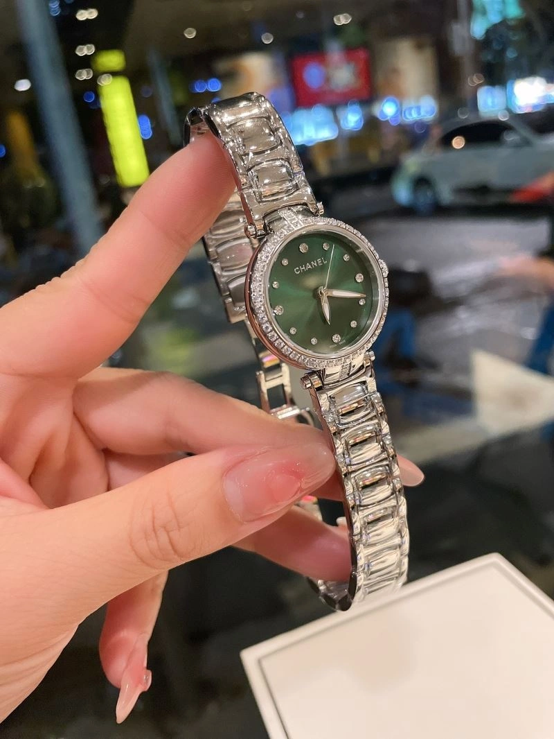 CHANEL Watches Elegant 181558