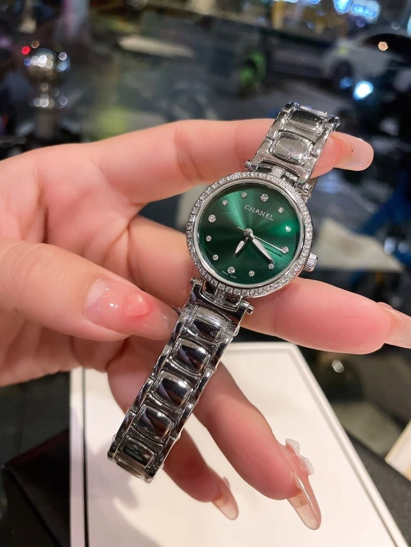 CHANEL Watches Elegant 181558
