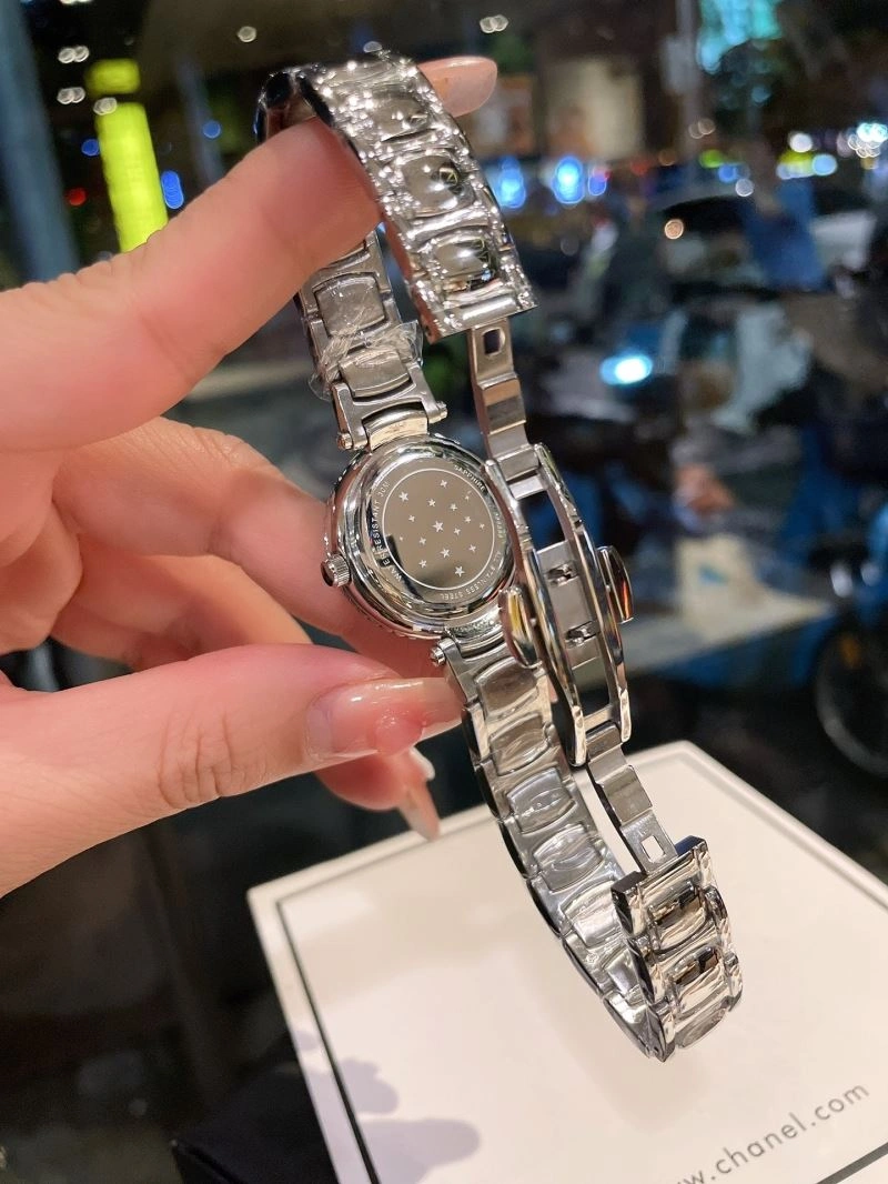 CHANEL Watches Elegant 181558
