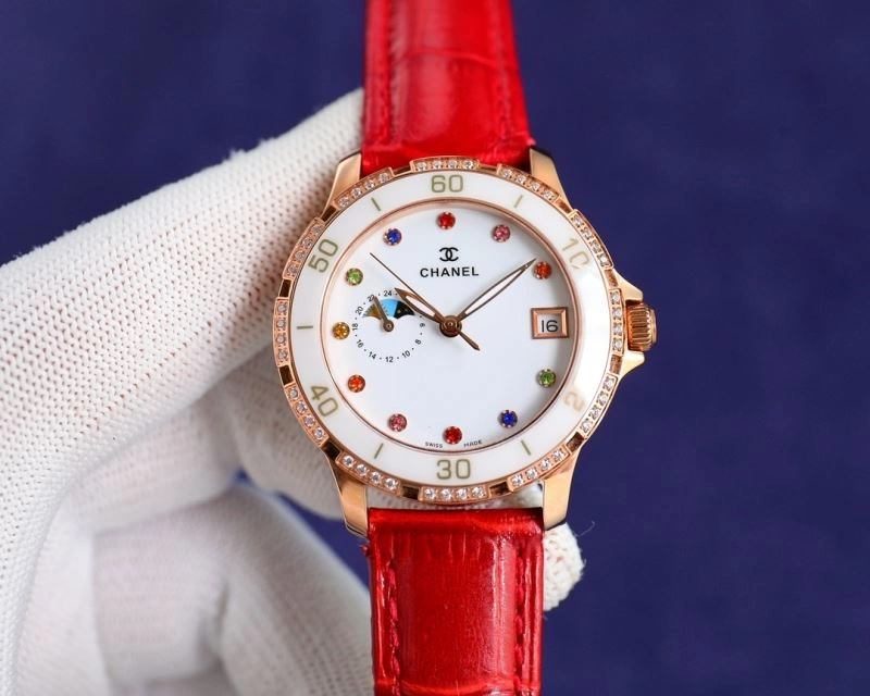 TravelReady CHANEL Watches 181578