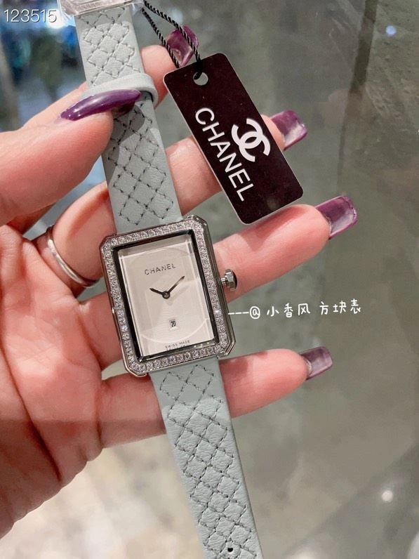 Modern CHANEL Watches 181584