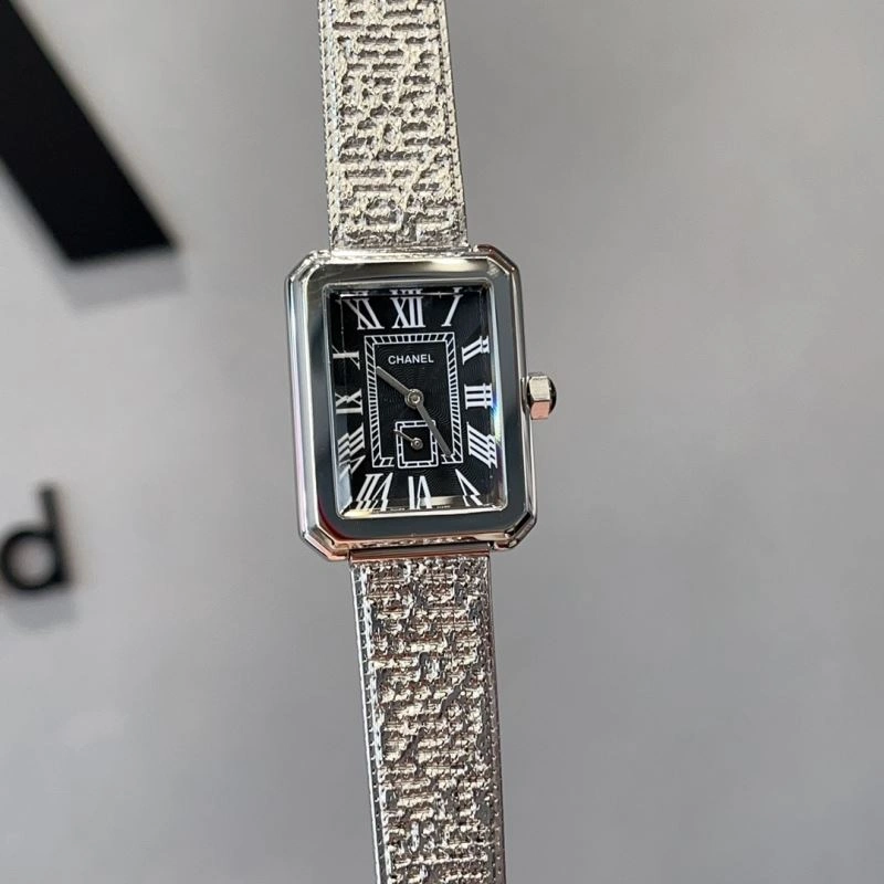 Effortless CHANEL Watches 181539