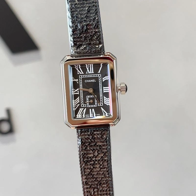 Effortless CHANEL Watches 181539