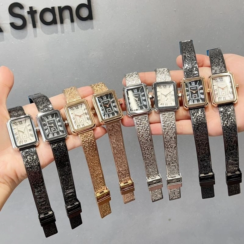 Effortless CHANEL Watches 181539