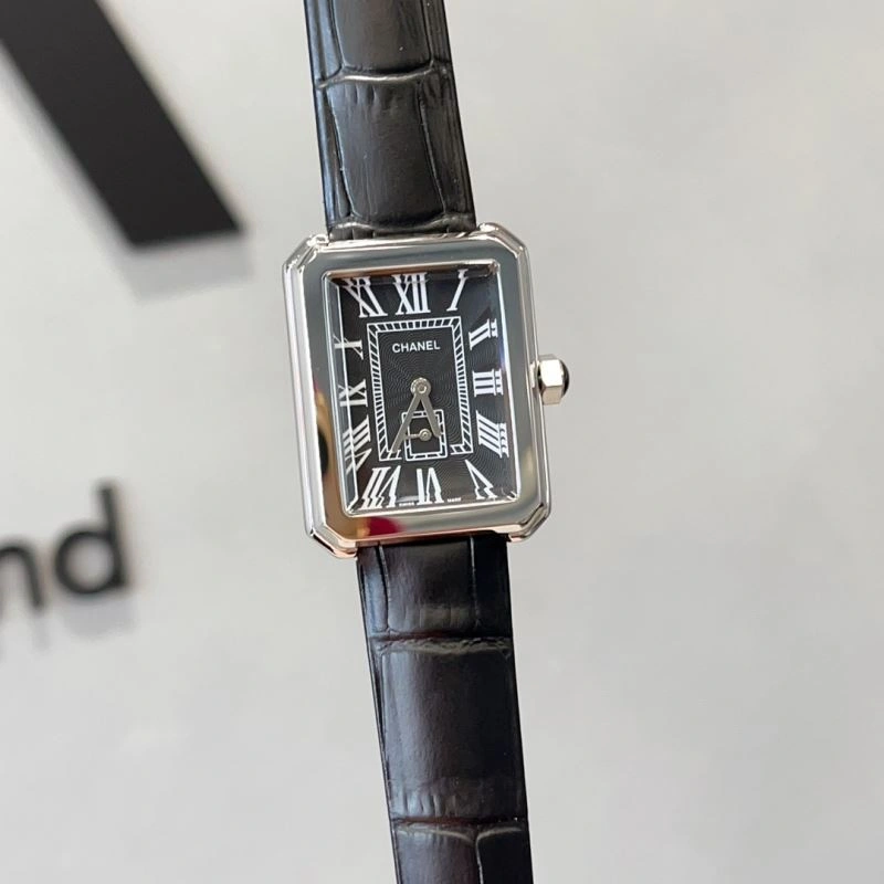 Versatile CHANEL Watches 181544