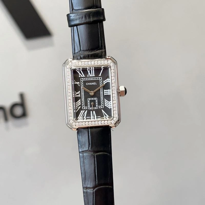 Versatile CHANEL Watches 181544