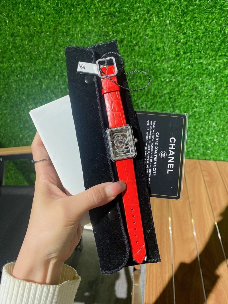 Tailored CHANEL Watches 181540