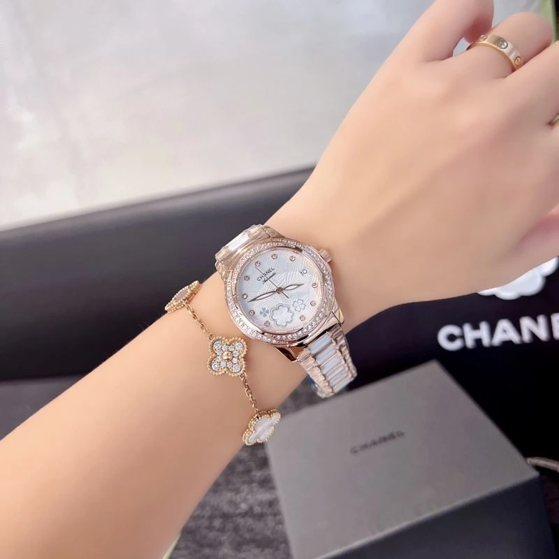 Fashionable CHANEL Watches 181530