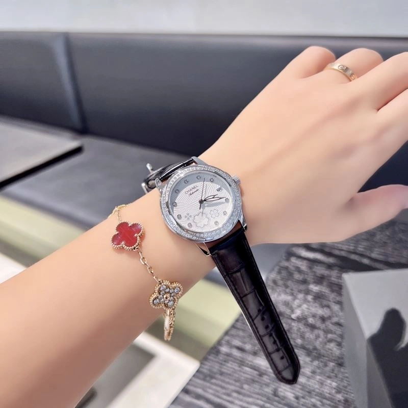 AllSeason CHANEL Watches 181536