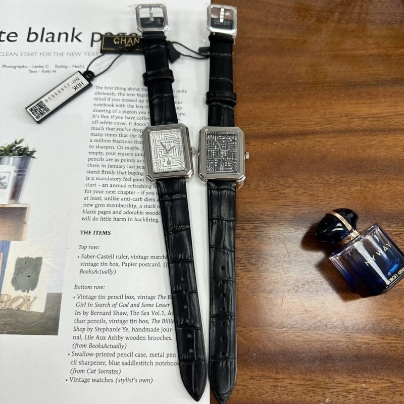 Neat CHANEL Watches 181542