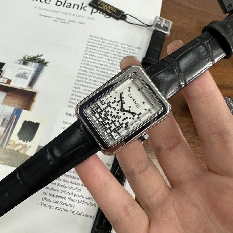 TimelessDesign CHANEL Watches 181519