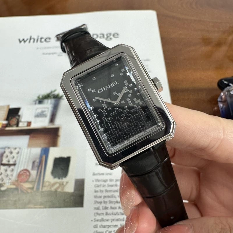 TimelessDesign CHANEL Watches 181519